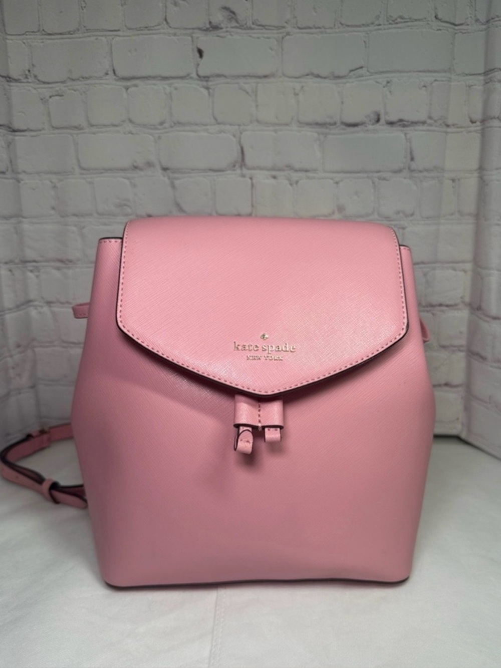 EUC Kate Spade Pink Saffiano Leather Backpack 10x8.5x4in
